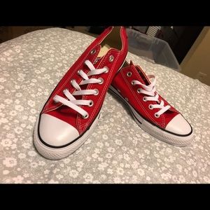 All red low top converse